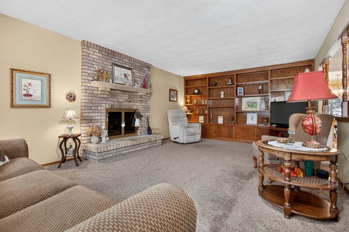 Property Photo:  2516 W Sunnyview Circle  WI 54914 