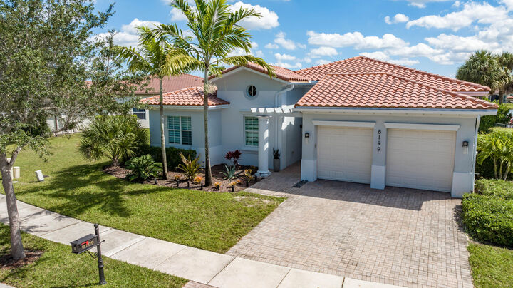 Property Photo:  8199 NW 124th Terrace  FL 33076 