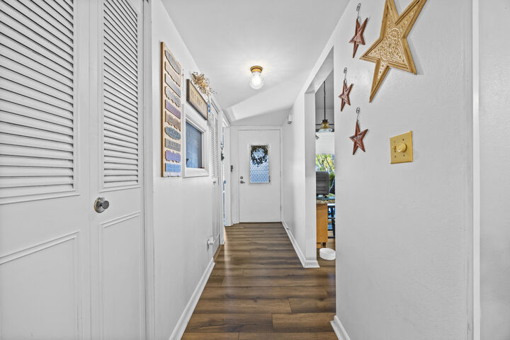 Property Photo:  860 SE 6th Avenue 409  FL 33441 