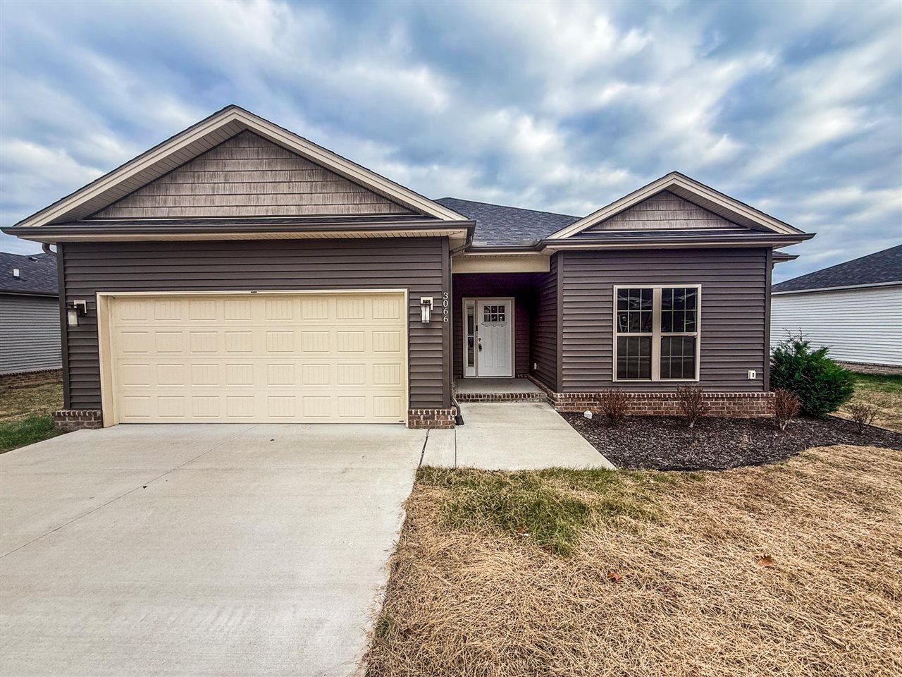 Property Photo: 3066 Gunsmoke Trail Way KY 42101