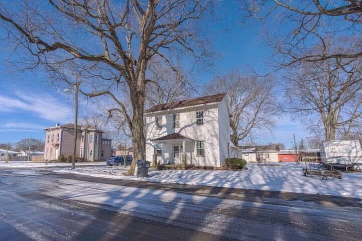 Property Photo: 201 E Seminary Street IN 47357