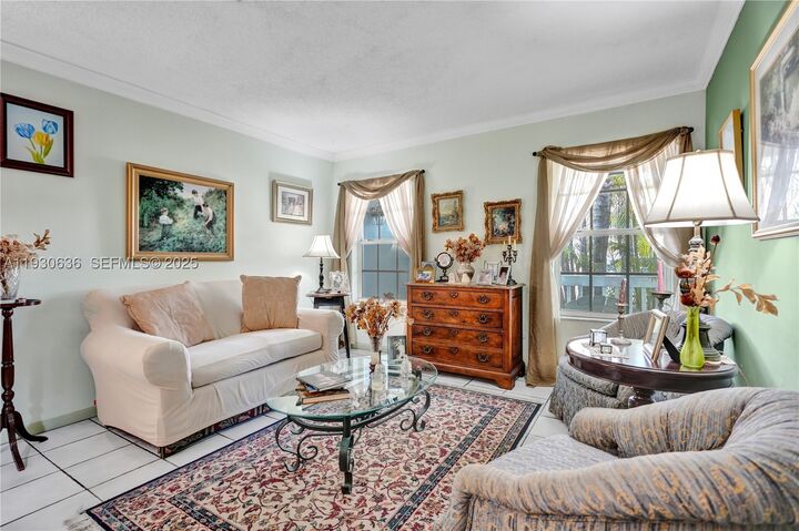 Property Photo: 11728 SW 118th Ter FL 33186
