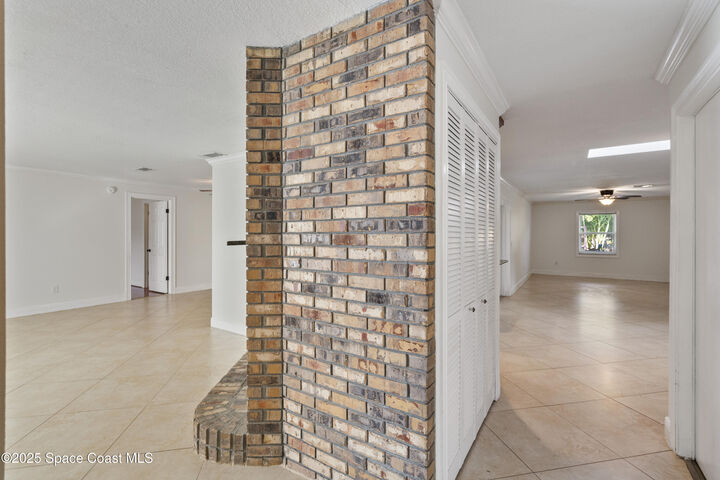 Property Photo: 187 Naylor Street NE FL 32907