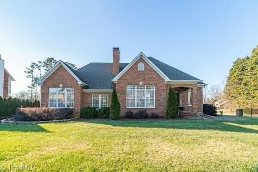Property Photo:  2297 Ashford Drive  NC 27103 