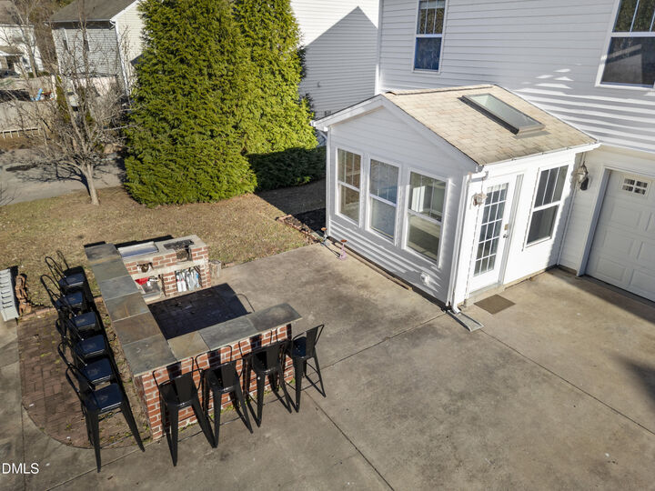 Property Photo:  6 Toms Rock Place  NC 27704 