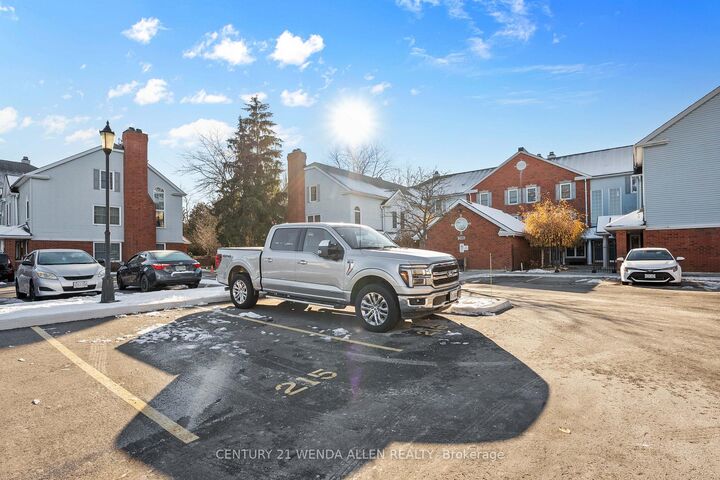 Property Photo:  1659 Nash Road I-15  ON L1E 1S8 