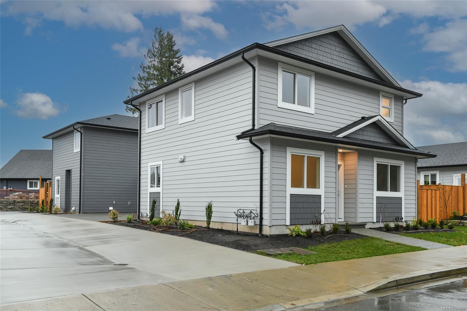 Property Photo: 2317 McDonald Rd #A BC V9M 0C8