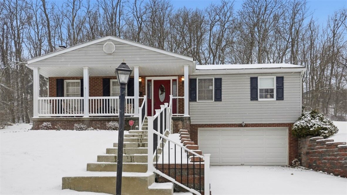 Property Photo:  525 Greenbriar Avenue  PA 15068 