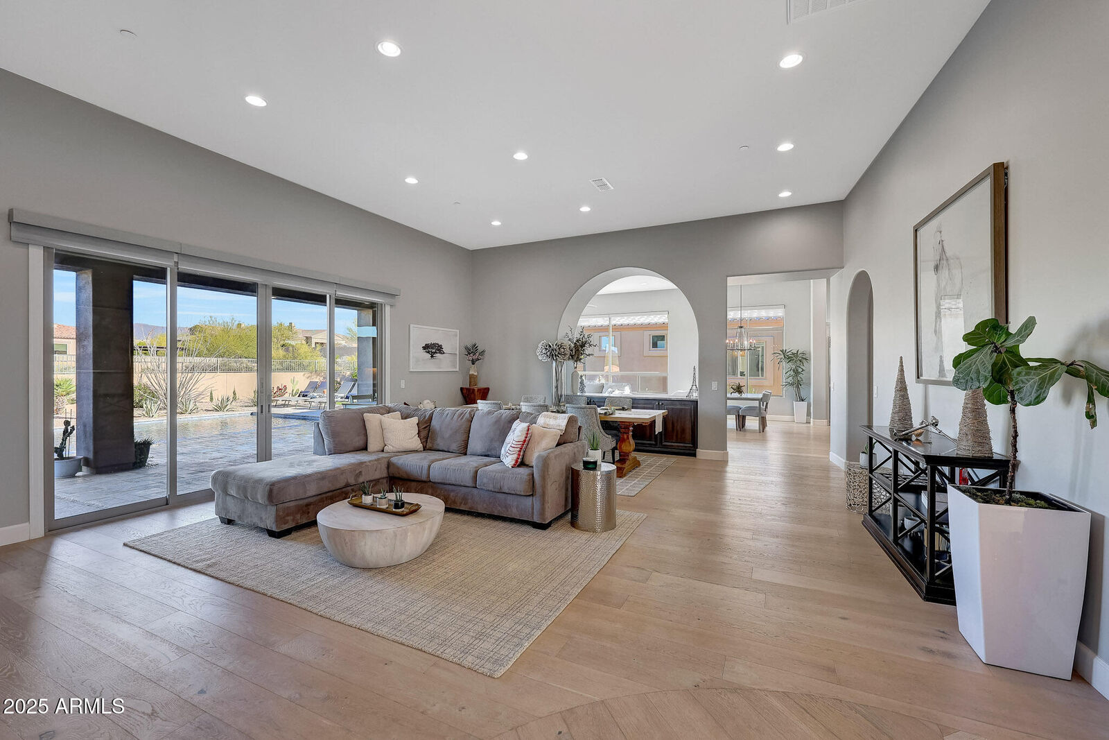 Property Photo:  8512 E Eagle Claw Drive  AZ 85266 