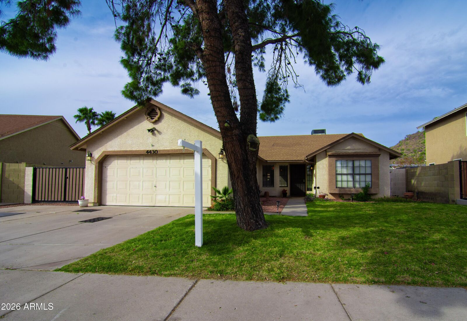 Property Photo:  4430 W Escuda Drive  AZ 85308 