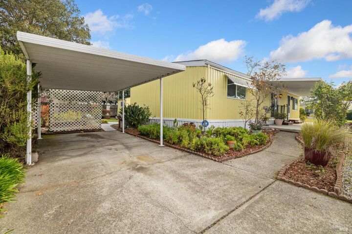 Property Photo:  58 Circulo Puerto Court  CA 94928 