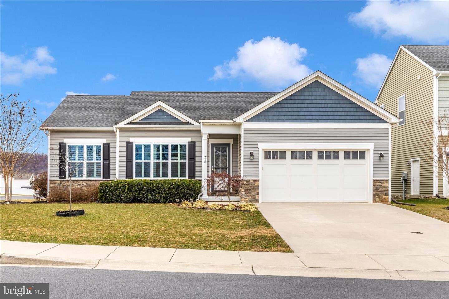 Property Photo:  210 Aylesbury Lane  WV 25403 