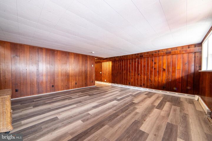 Property Photo:  105 Atlantic Street  NJ 08302 