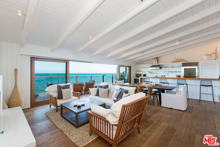 Property Photo: 24222 Malibu Rd CA 90265