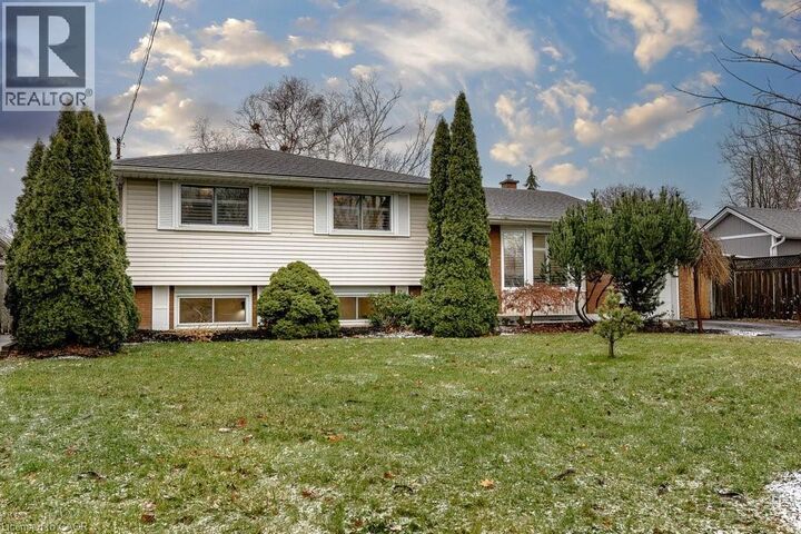 Property Photo:  16 Old Oxford Road  ON L2M 2J9 