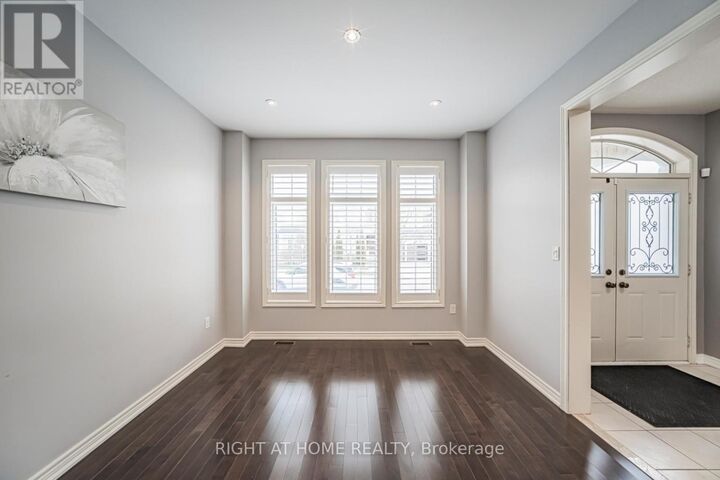 Property Photo:  3152 Larry Crescent  ON L6M 0T1 