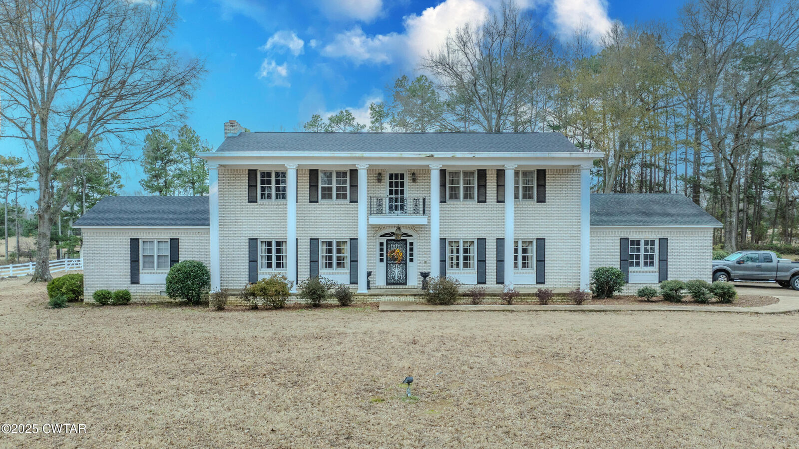Property Photo:  510 Clinton Drive  TN 38012 