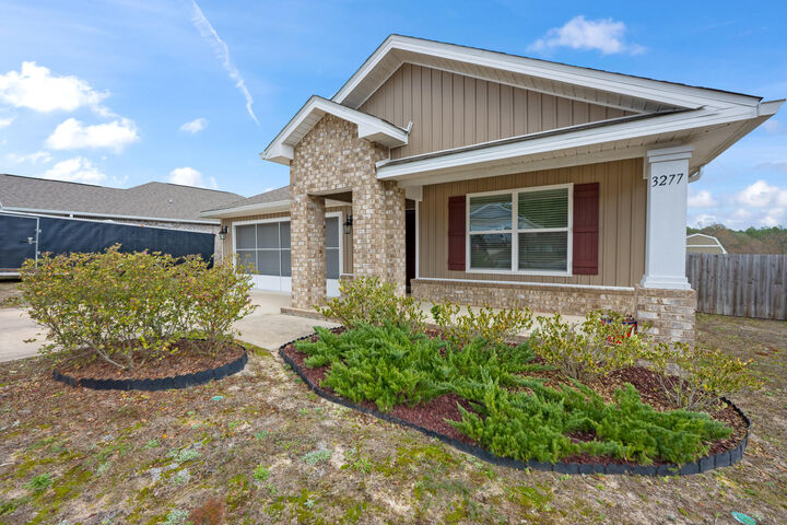 Property Photo:  3277 Chappelwood Drive  FL 32539 