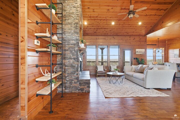 Property Photo:  2545 Vinson Drive  KS 66502 