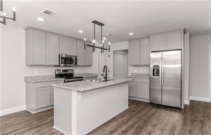 Property Photo:  105 Hidden Oak Court  LA 71457 