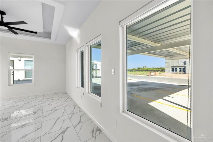 Property Photo:  1301 N Aryana Avenue  TX 78542 