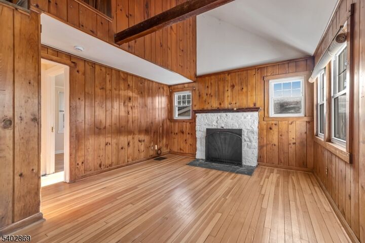 Property Photo:  103 Upper Lakeview Ave  NJ 07456 