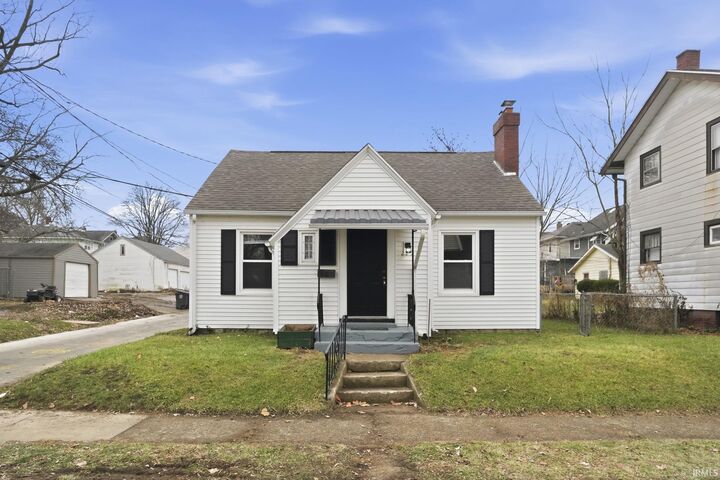 Property Photo:  225 W Darrow Avenue  IN 46807 