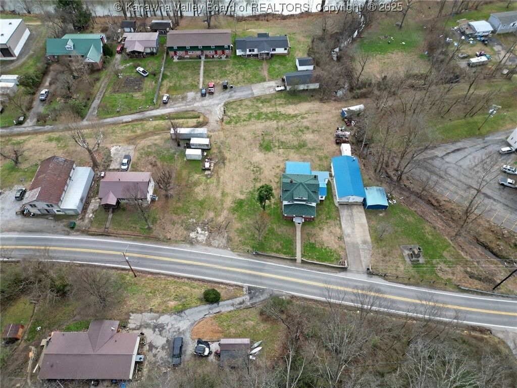 Property Photo:  4904 Elk River Road S  WV 25071 