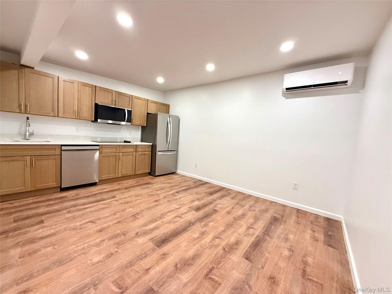 Property Photo:  728 Route 6 A  NY 10541 