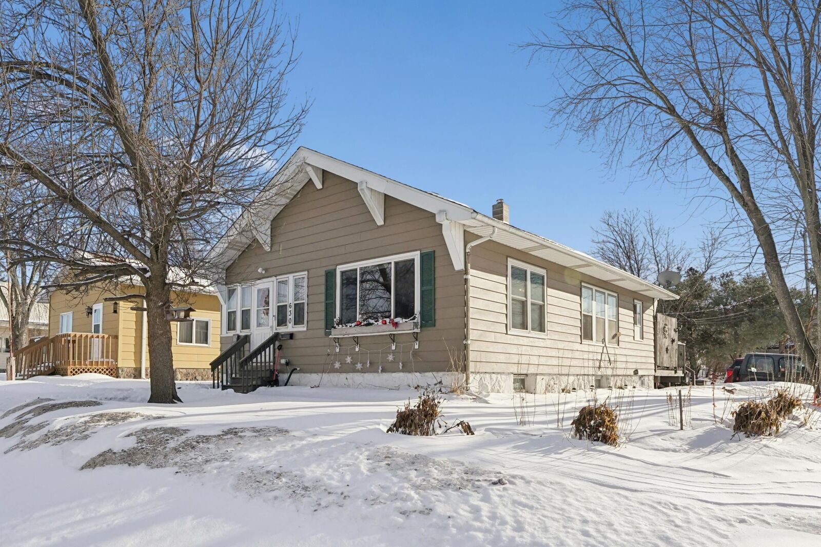 Property Photo:  630 2nd St  MN 55810 