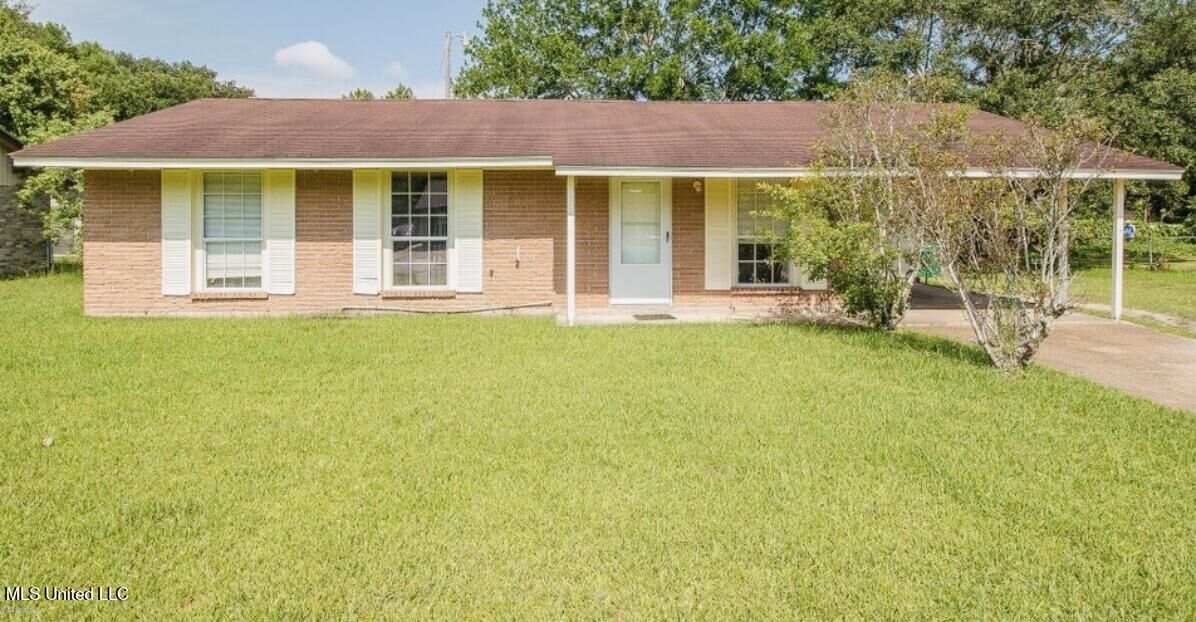 Property Photo:  7517 Madison Drive  MS 39532 