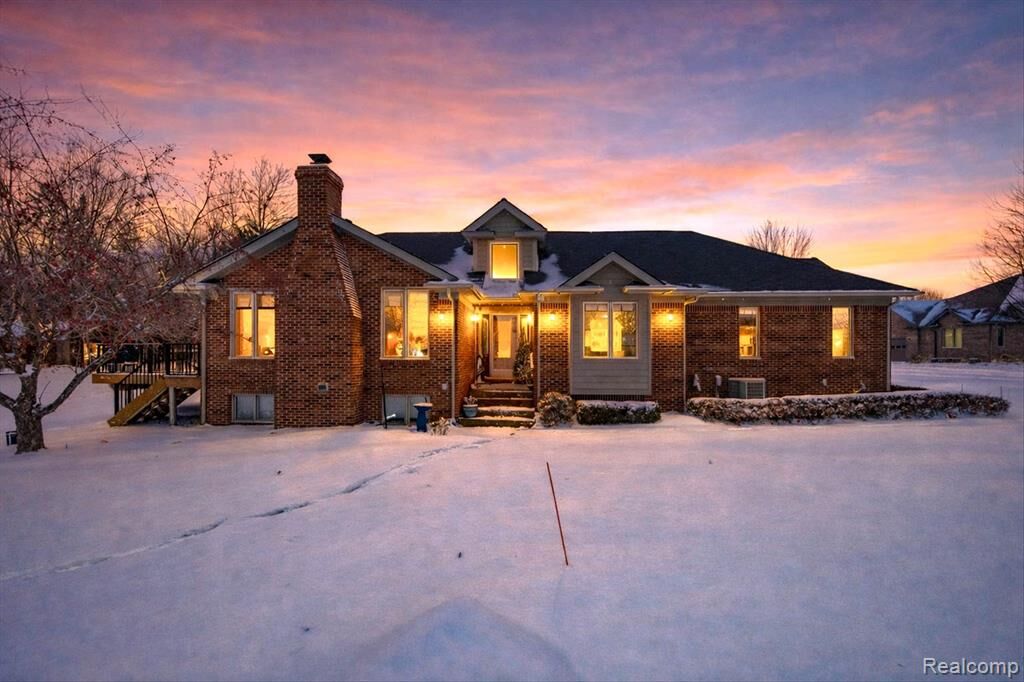 Property Photo:  68649 Cornerstone Drive  MI 48095 2926 