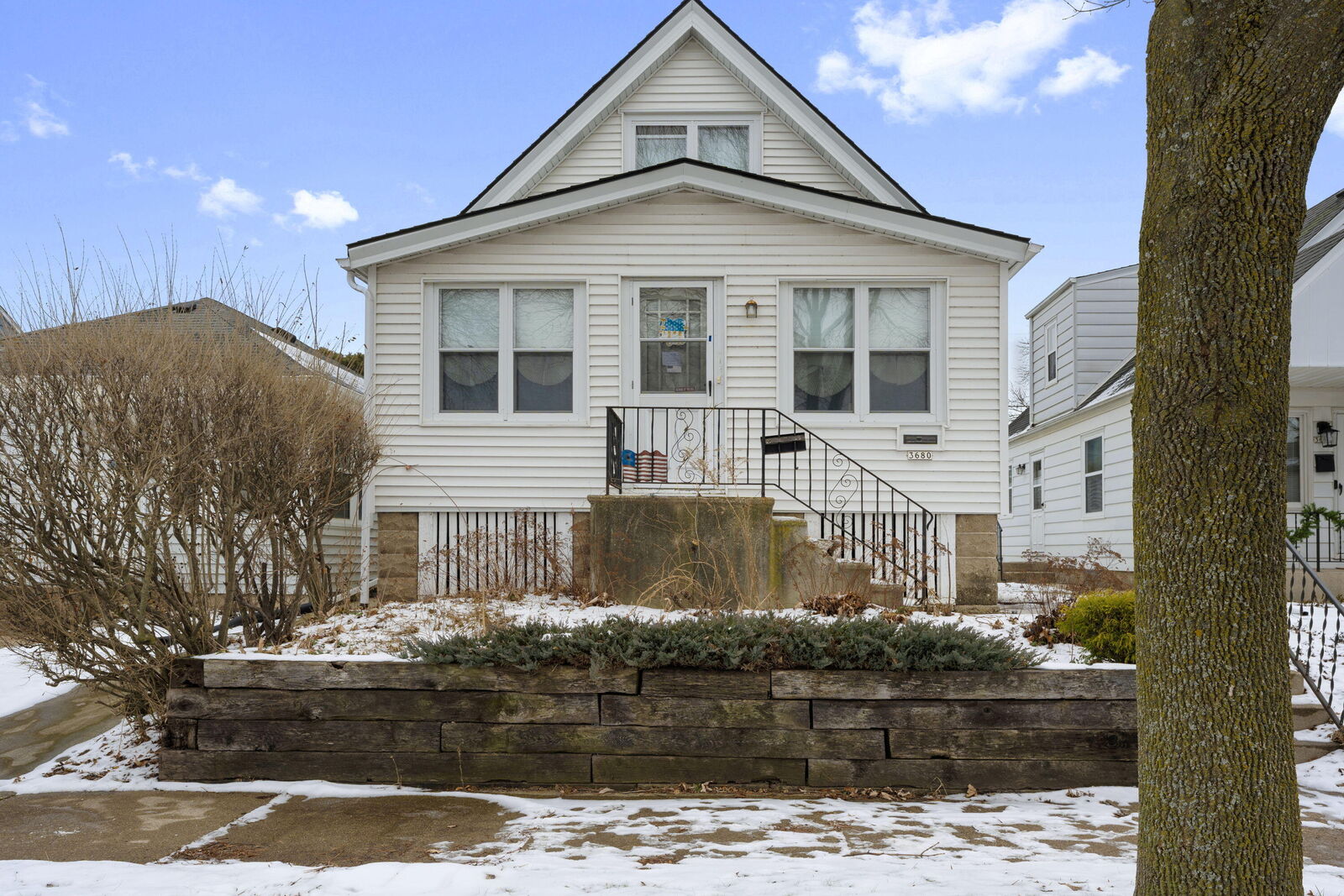 Property Photo:  3680 S Alabama Ave  WI 53207 