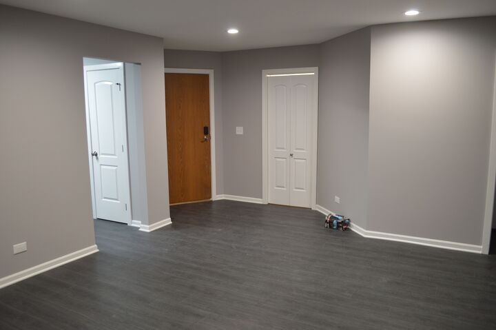 Property Photo: 225 Thornapple Court 225 IL 60089