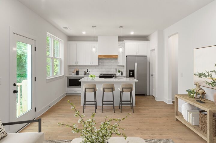 Property Photo:  749 Caraway Ln  TN 37211 