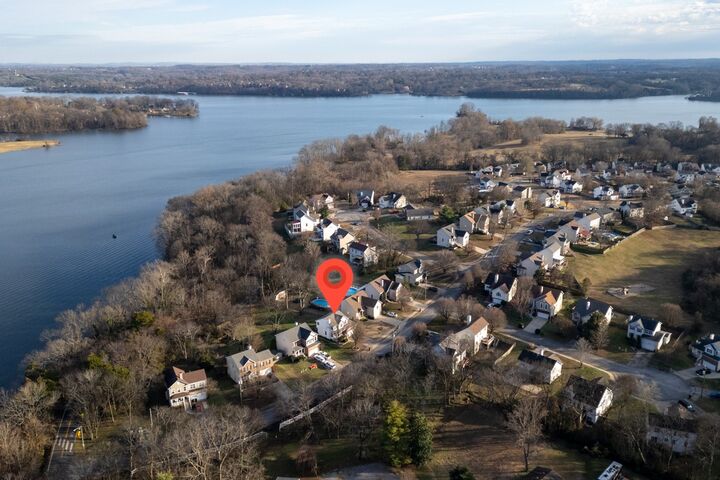 Property Photo: 107 Waters Edge Ln TN 37075