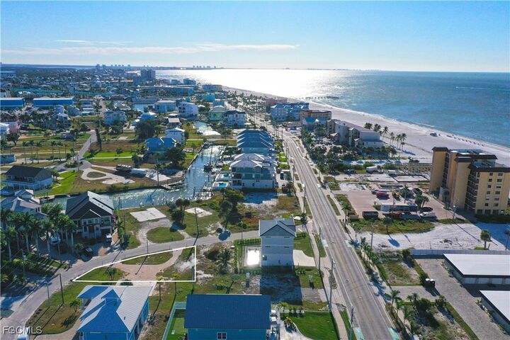 Property Photo:  548 Carlos Circle  FL 33931 