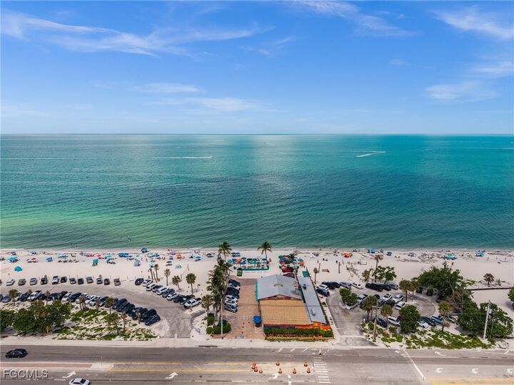 Property Photo:  4837 Tarpon Avenue  FL 34134 