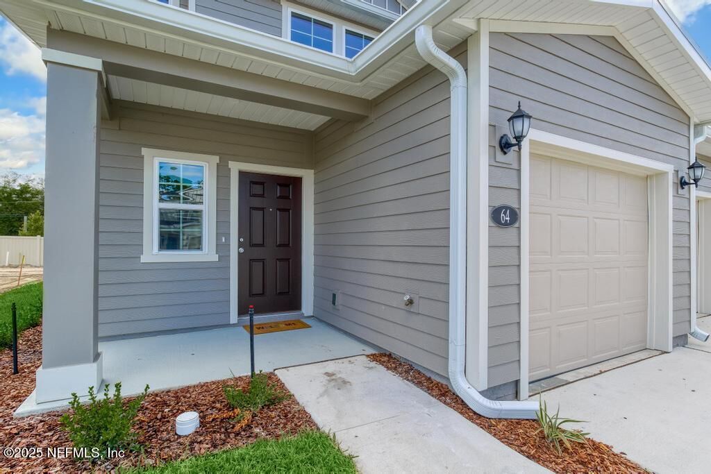 Property Photo:  125 Beach Palm Court  FL 32086 