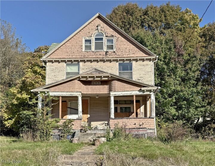 Property Photo:  224 Breaden Street  OH 44502 