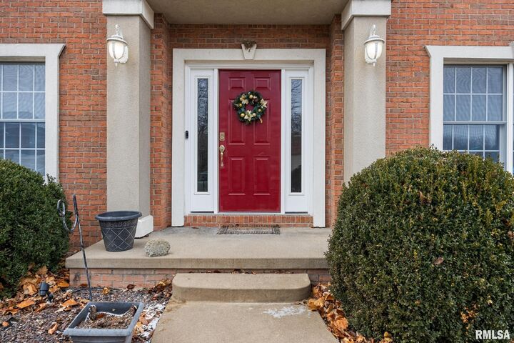 Property Photo: 10717 N Alex Drive IL 61615