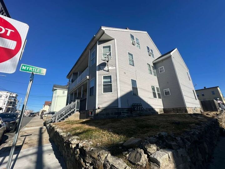 Property Photo:  27 Willow St A  MA 01841 