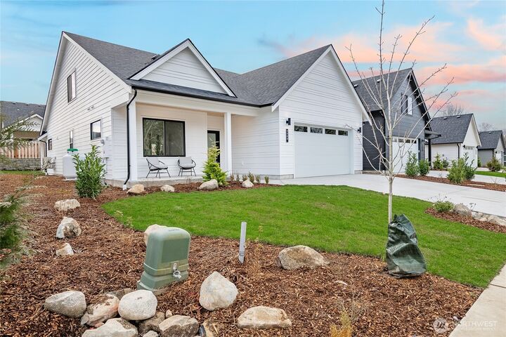 Property Photo:  2883  Oleander Lane  WA 98230 