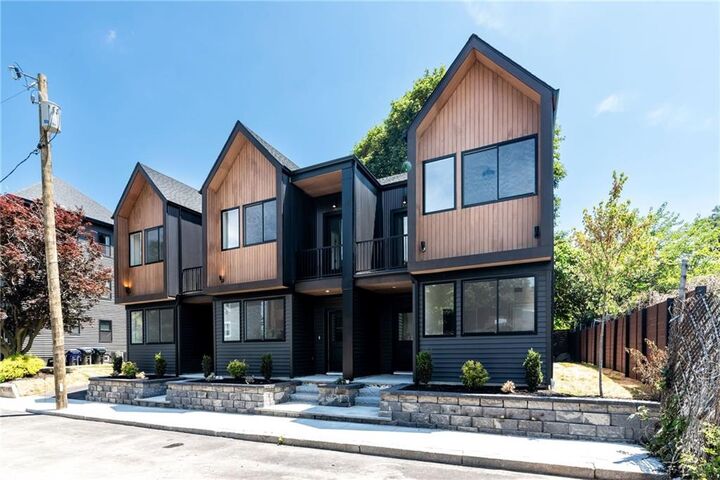 Property Photo:  12 Daggett Court 2  RI 02906 