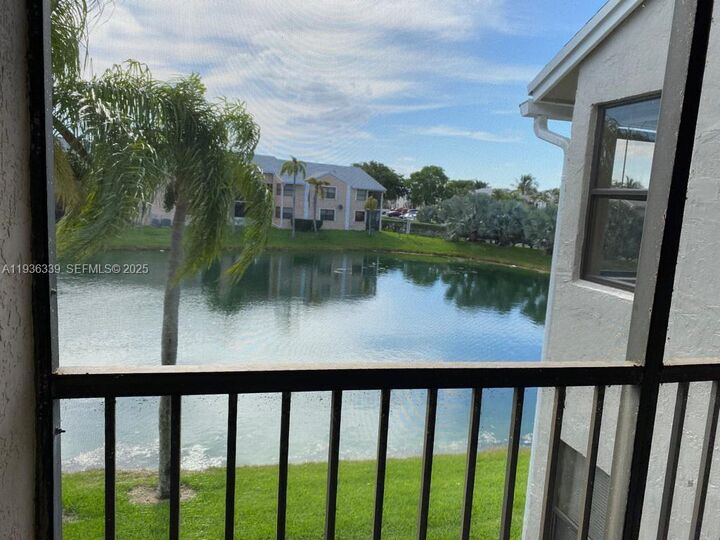 Property Photo:  1149 Independence Trl 1149H  FL 33034 