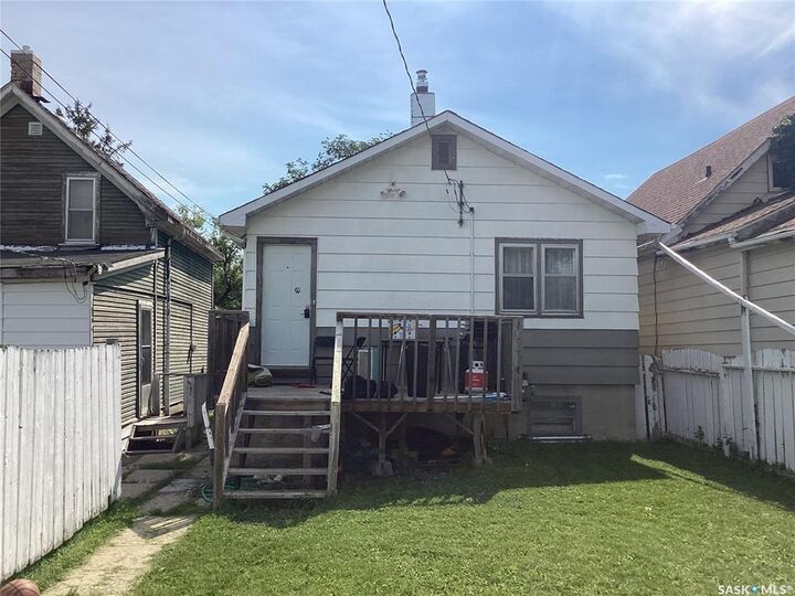 Property Photo: 1164 Argyle Street SK S4T 3R5