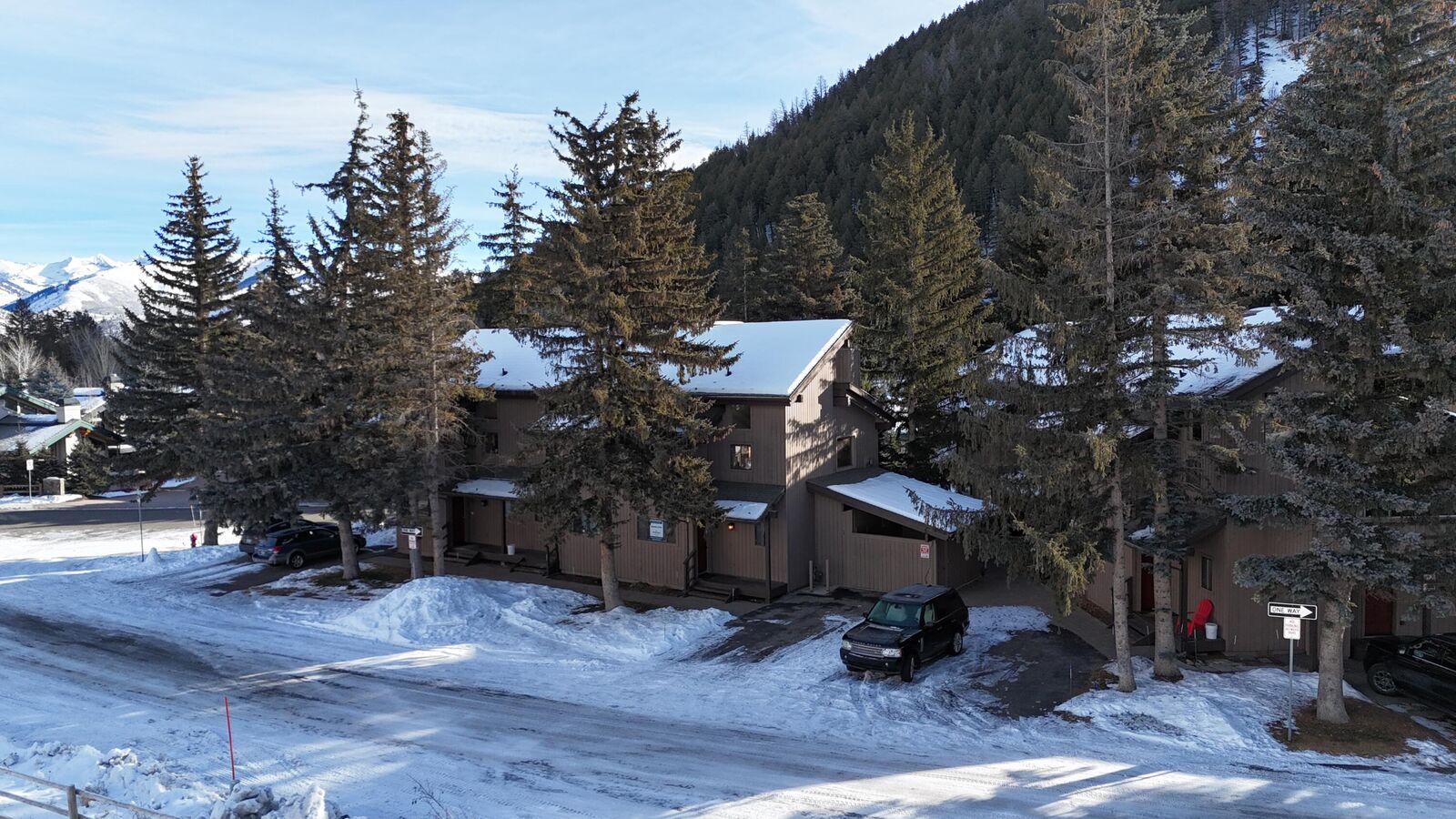 Property Photo:  218 Skiway Dr 3  ID 83340 
