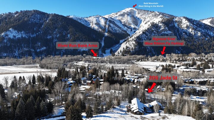 Property Photo:  205 Jade St  ID 83340 