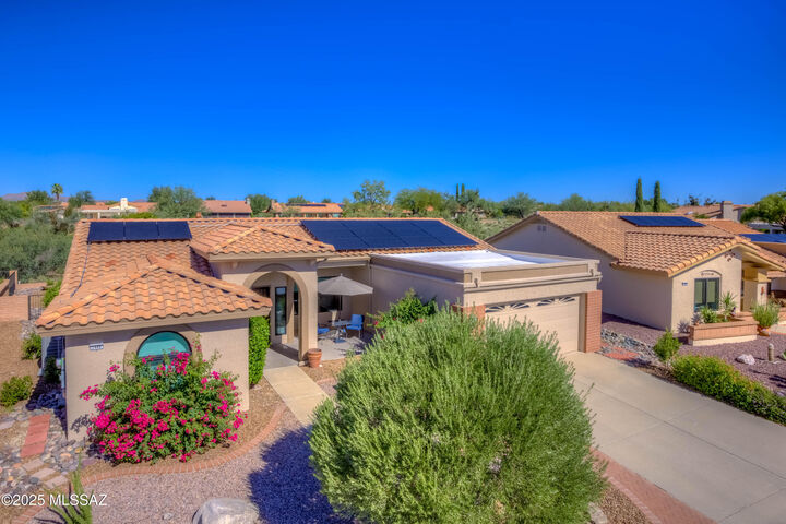 Property Photo: 1449 E Bright Angel Drive AZ 85755