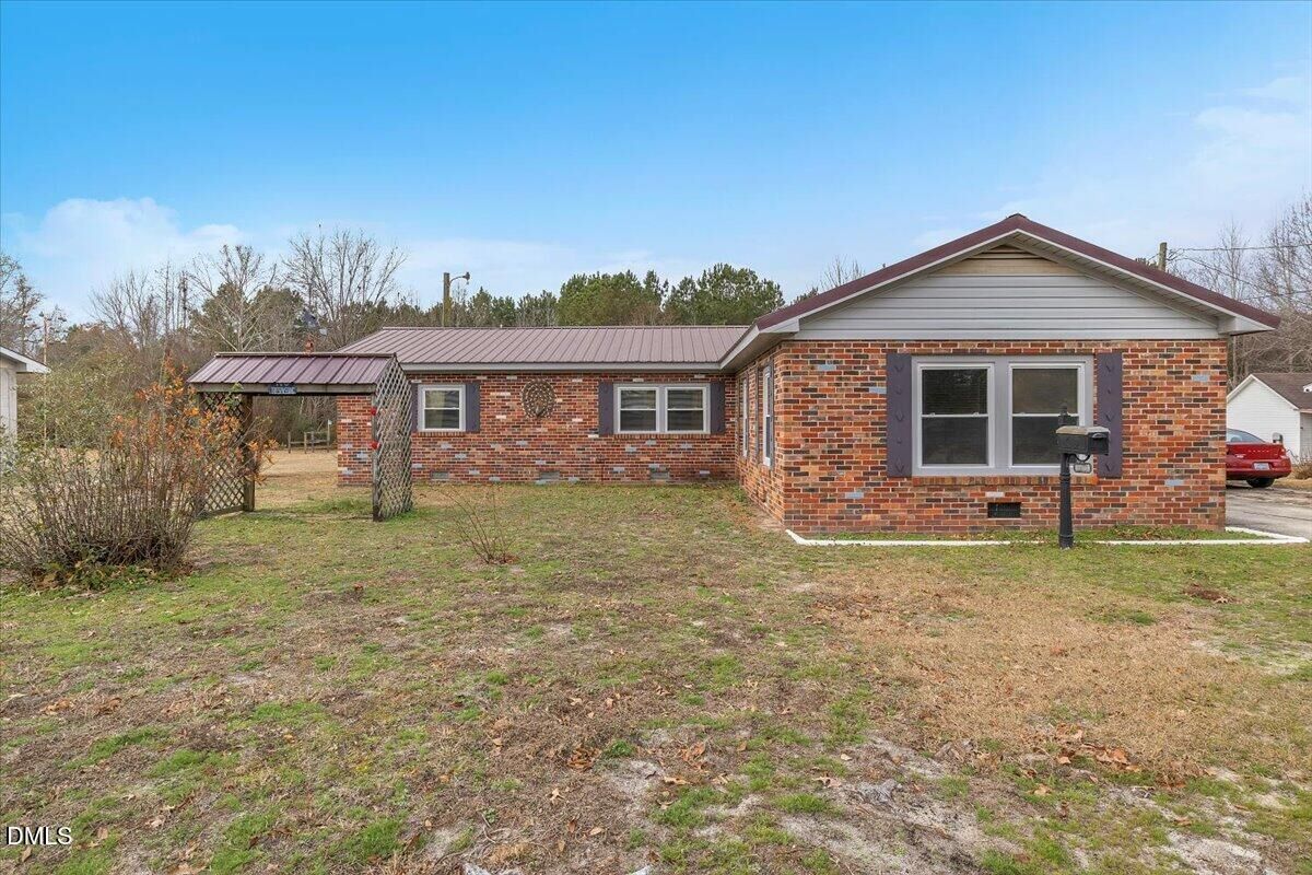 Property Photo: 113 Pine Tree Road NC 28360